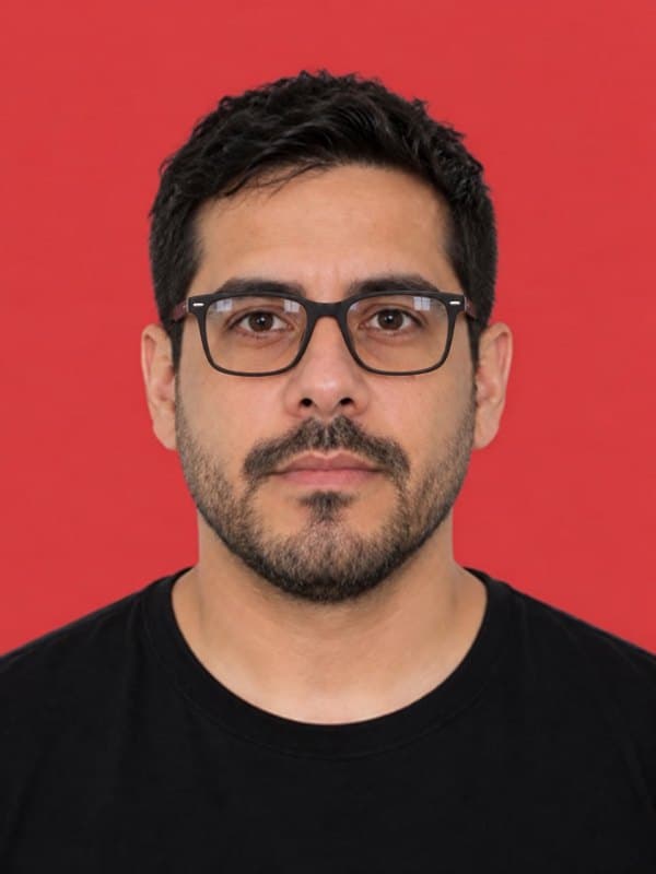 Con gafas o reflejos